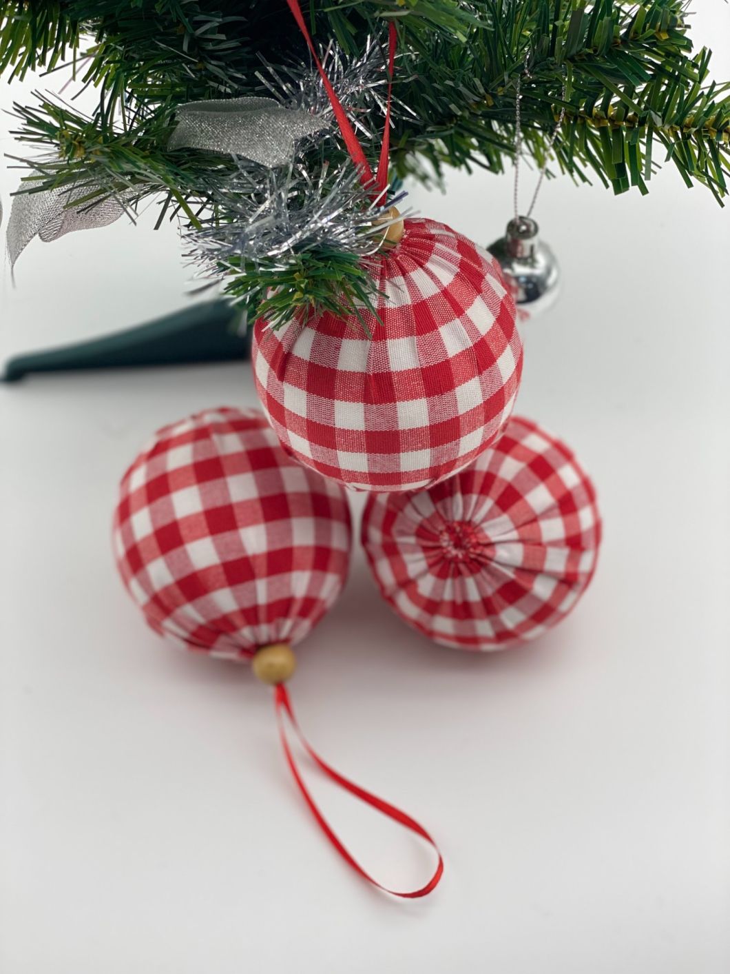 Cloth Custom Pattern Chritmas Ball for Christmas Decoration
