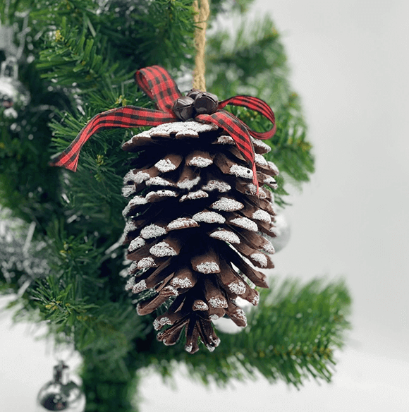 Christmas Balls with Natural Materials